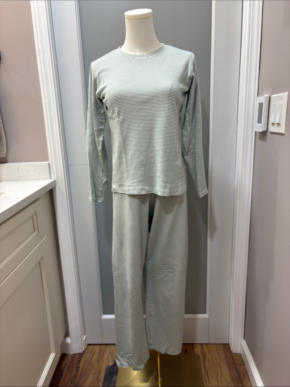 Women’s Long Sleeve Stripe Pajama Set in Mint